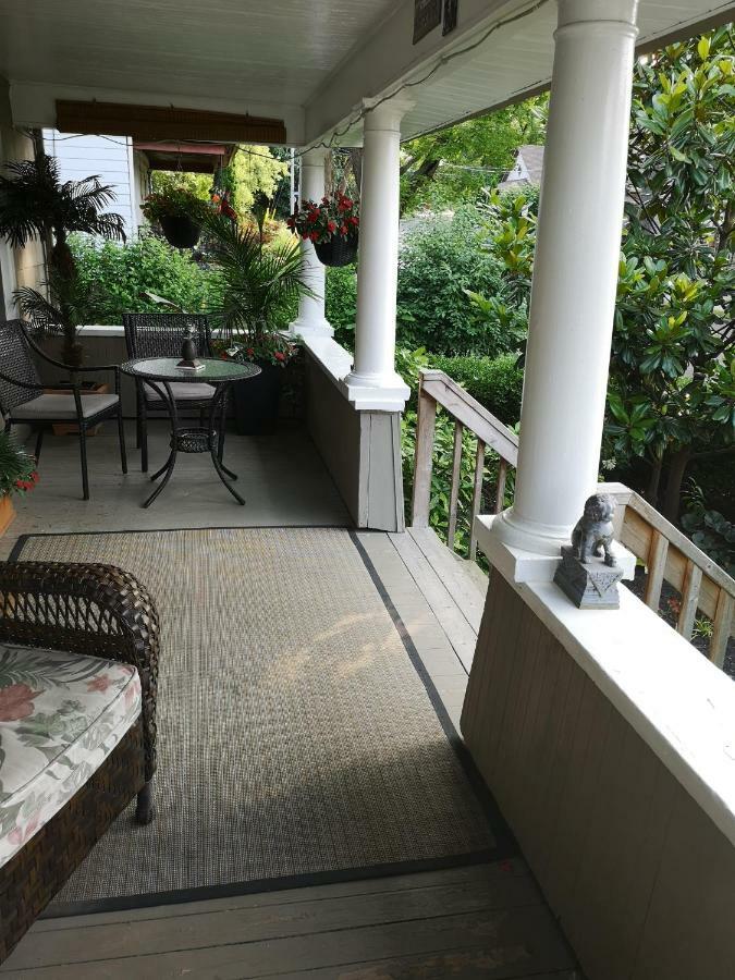 Your Oasis In Niagara Falls Canada Exterior photo